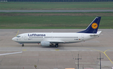 D-ABXT (24281) 1989 Boeing 737-330
