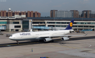 D-AIGO (233) 1998 Airbus A340-313