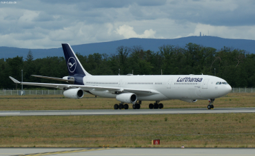 D-AIGT (304) 1999 Airbus A340-313