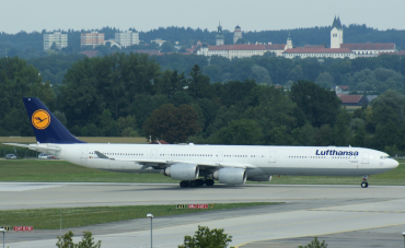 D-AIHB (517) 2003 Airbus A340-642
