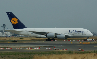 D-AIMH (070) 2010 Airbus A380-841