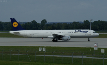 D-AIRB (468) 1993 Airbus A321-131