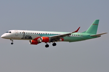 UR-WRG (19000157) Embraer 190-200IGW
