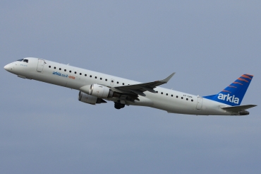 4X-EMA (cn 19000172) Embraer 190-200LR