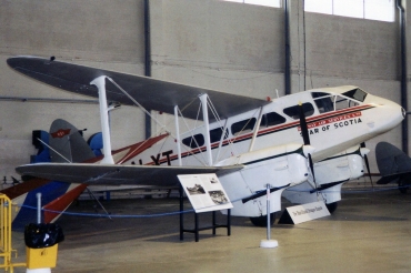 G-ALXT (6736) 1944 DeHavilland DH-89A Dominie