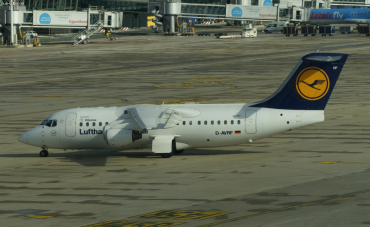 D-AVRF (E2269) 1995 British Aerospace Avro RJ85