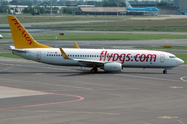 TC-CCP (37746) 2009 Boeing 737-86J WL
