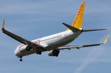 TC-AAZ (40875) 2010 Boeing 737-82R WL