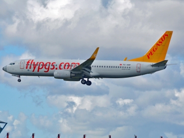 TC-ABP (40876) 2010 Boeing 737-82R WL