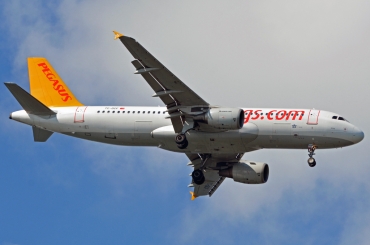 TC-DCF (3831) 2009 Airbus A320-216