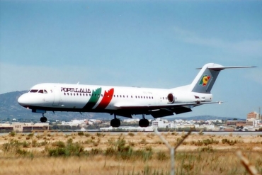 CS-TPB (11262) 1990 Fokker 100