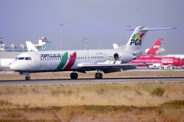 CS-TPB (11262) 1990 Fokker 100