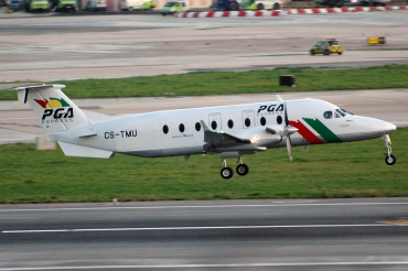 CS-TMU (UE-335) 1998 Beechcraft 1900D