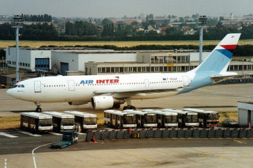 F-BUAP (052) 1977 Airbus A300B2-1C