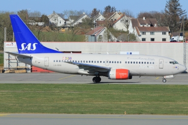 LN-RRN (30191) 1999 Boeing 737-783