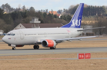 LN-BUE (27627) 1996 Boeing 737-505