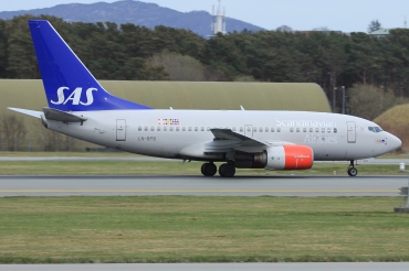 LN-RPB (28294) 1998 Boeing 737-683