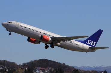 LN-RRS (28325) 2001 Boeing 737-883