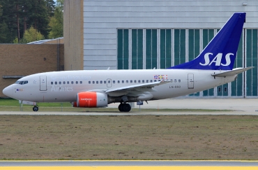 LN-RRO (28288) 1998 Boeing 737-683