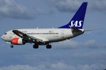 LN-RPE (28306) 1999 Boeing 737-683