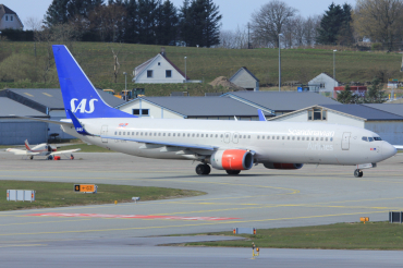 LN-RRE (35706) 2008 Boeing 737-85P(WL)