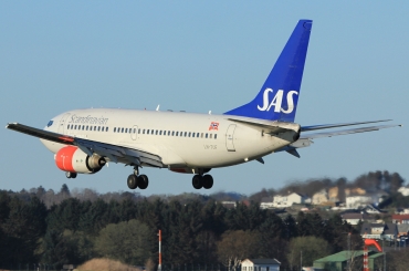 LN-TUF (28222) 1999 Boeing 737-705