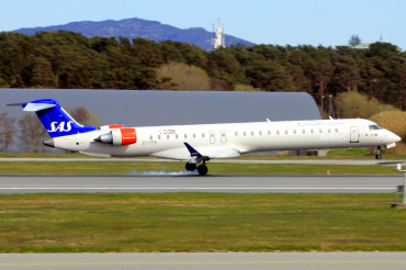 EI-FPK (15428) 2017 Bombardier CRJ-900LR