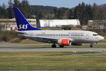 LN-RPS (28298) 1999 Boeing 737-683