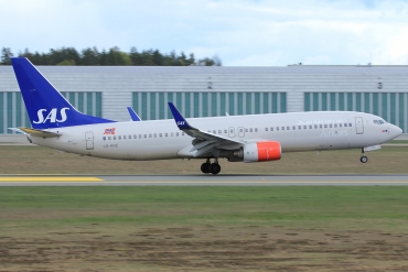 LN-RRE (35706) 2008 Boeing 737-85P(WL)