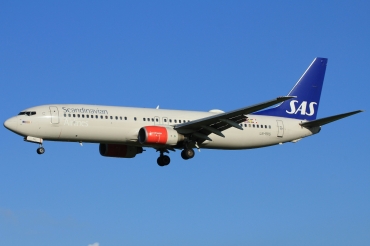LN-RRS (28325) 2001 Boeing 737-883