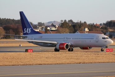 LN-RRY (28297) Boeing 737-683