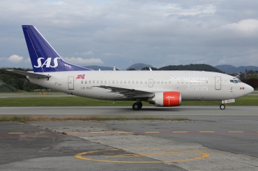 LN-BUC (26304) 1994 Boeing 737-505