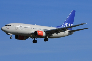 LN-TUF (28222) 1999 Boeing 737-705