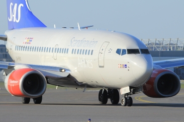 LN-RRX (28296) 1998 Boeing 737-683