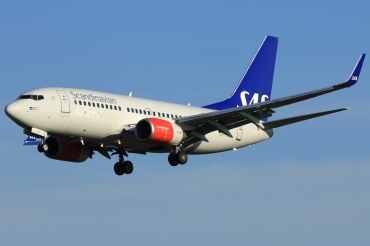 LN-TUK (26096) 2001 Boeing 737-705(WL)