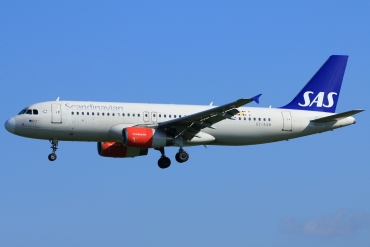 OY-KAM (2911) 2006 Airbus A320-232
