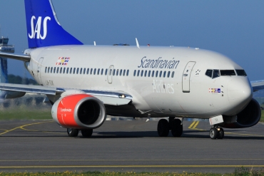 LN-TUK (26096) 2001 Boeing 737-705(WL)