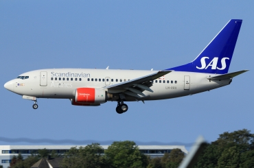 LN-RRX (28296) 1998 Boeing 737-683