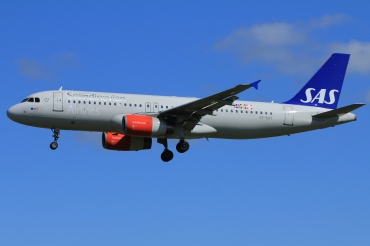 OY-KAY (2856) 2006 Airbus A320-232