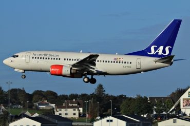 LN-RNN (28315) 2000 Boeing 737-783
