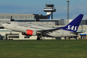 LN-RRD (28301) 1999 Boeing 737-683