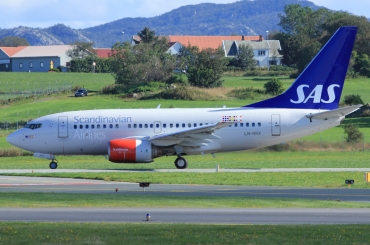 LN-RRX (28296) 1998 Boeing 737-683