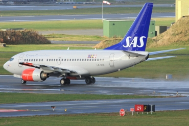 LN-RRX (28296) 1998 Boeing 737-683