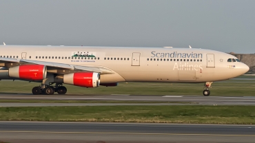 LN-RKF (413) 2001 Airbus A340-313