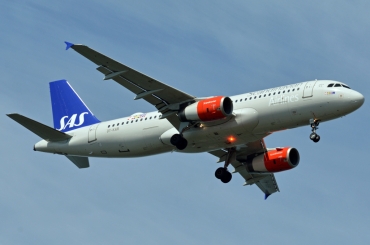 OY-KAR (cn 3159) Airbus A320-232