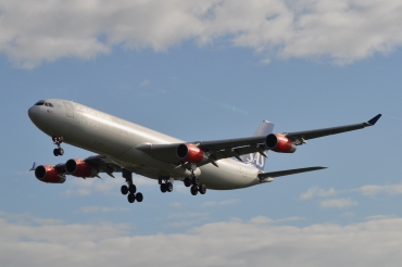 OY-KBD (470) 2002 Airbus A340-313