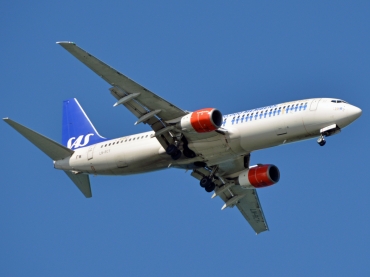 LN-RCY (28324) 2001 Boeing 737-883