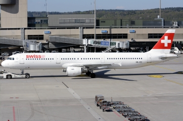 HB-IOC (520) 1995 Airbus A321-111