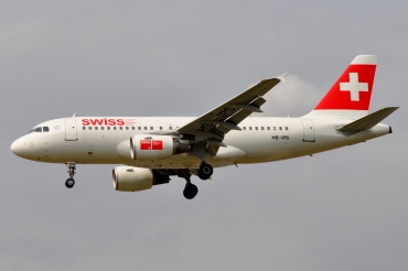 HB-IPS (734) 1997 Airbus A319-112