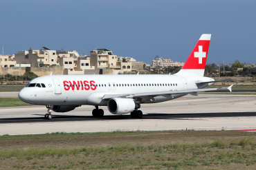 HB-JLR (5037) 2012 Airbus A320-214
